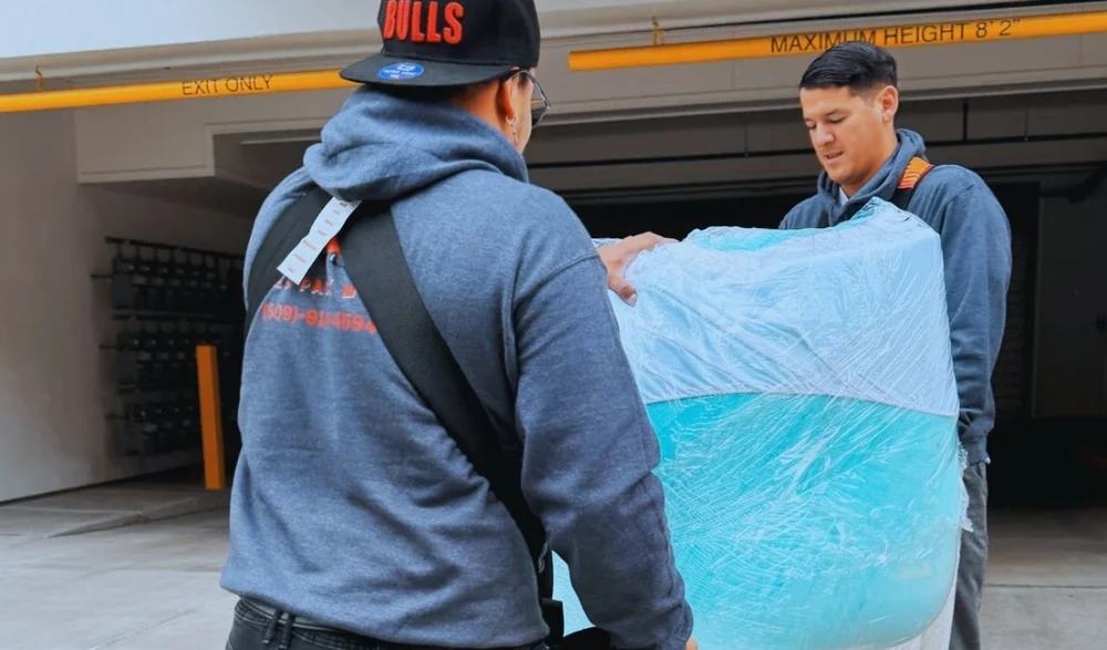 Same-day moving service