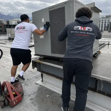 Glass display case movers in Portland, Oregon