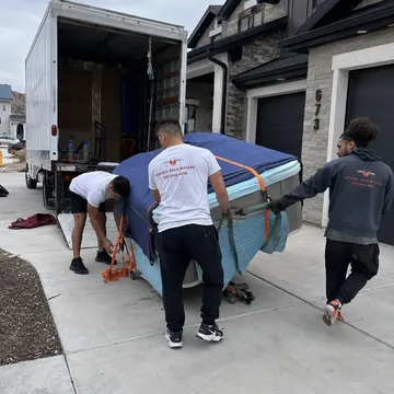 Local Oregon moving crew loading a truck