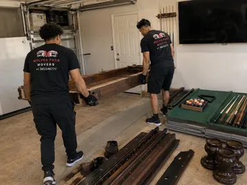 Pool table blanket-wrapped and padded by Utah movers