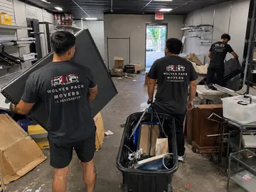 Retail store cleanup and fixture removal